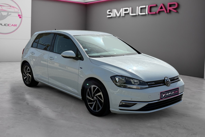 VOLKSWAGEN GOLF SW