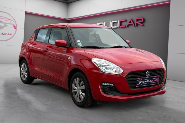 SUZUKI SWIFT