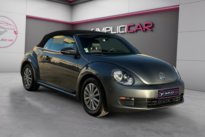 VOLKSWAGEN BEETLE